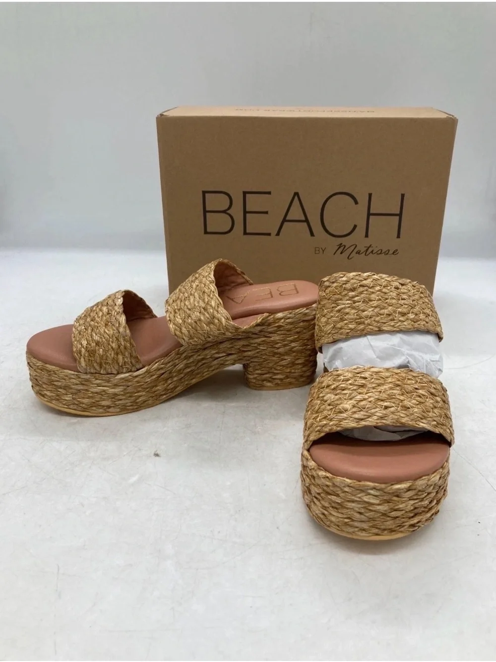 New Beach By Matisse Ocean Ave Cognac Platform Woven Sandals Size 7M With Box